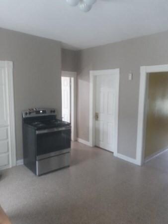 24 Hooper St, Worcester, MA 01605 - photo 2