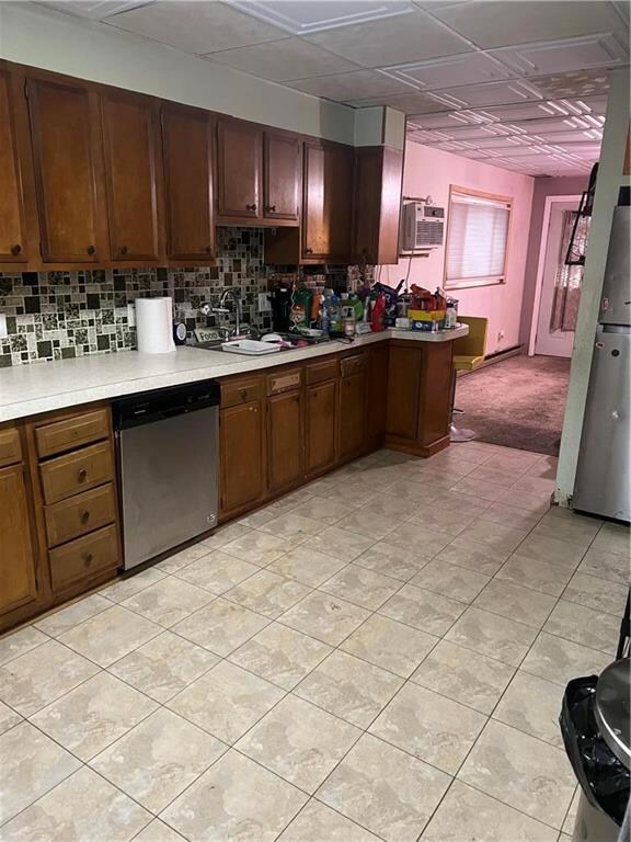 842 Constitution Dr, Allentown, PA 18103 - photo 4