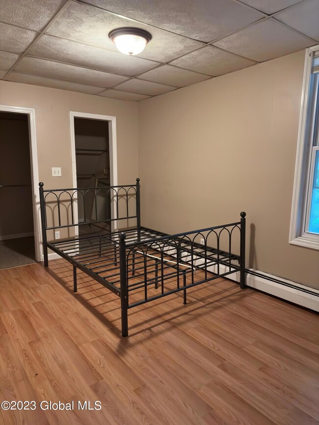 664 Myrtle Ave unit 1, Albany, NY 12208 - photo 5