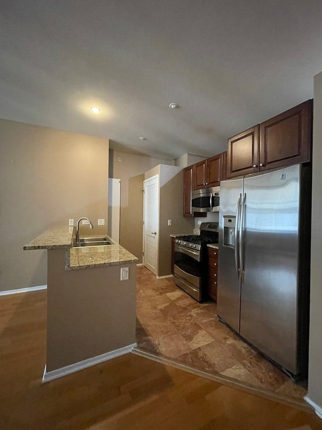 Metropolitan Tower unit 1612, Chicago, IL 60604 - photo 5