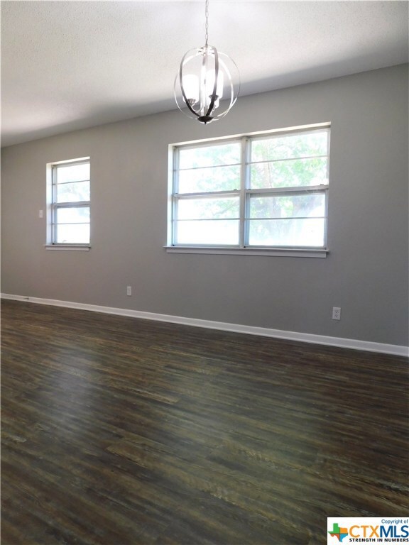 15885 Kari Ln, Troy, TX 76579 - photo 7