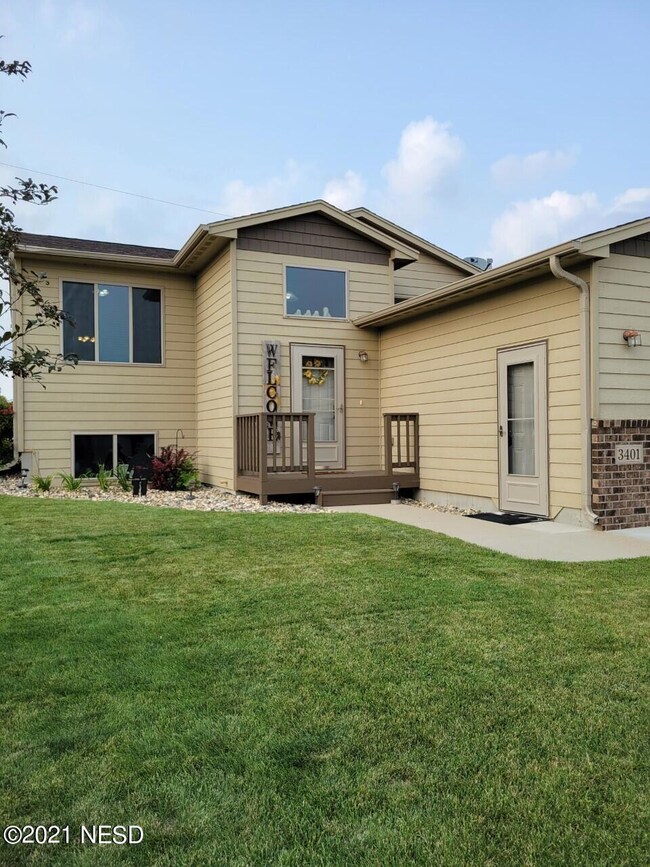 3401 17th Ave SW, Watertown, SD 57201 - photo 2