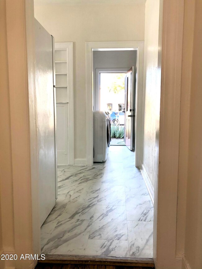 1139 E Palm Ln, Phoenix, AZ 85006 - photo 7