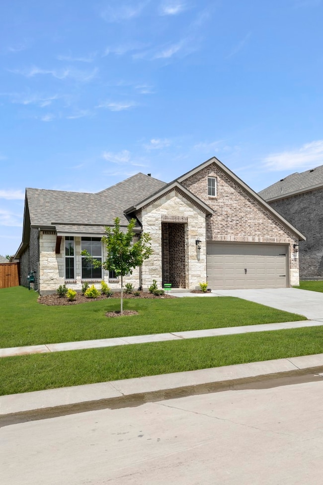 2014 Brackett Pond Rd, Forney, TX 75126 - photo 4