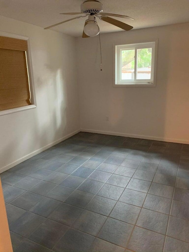 20210927180602180793000000-o