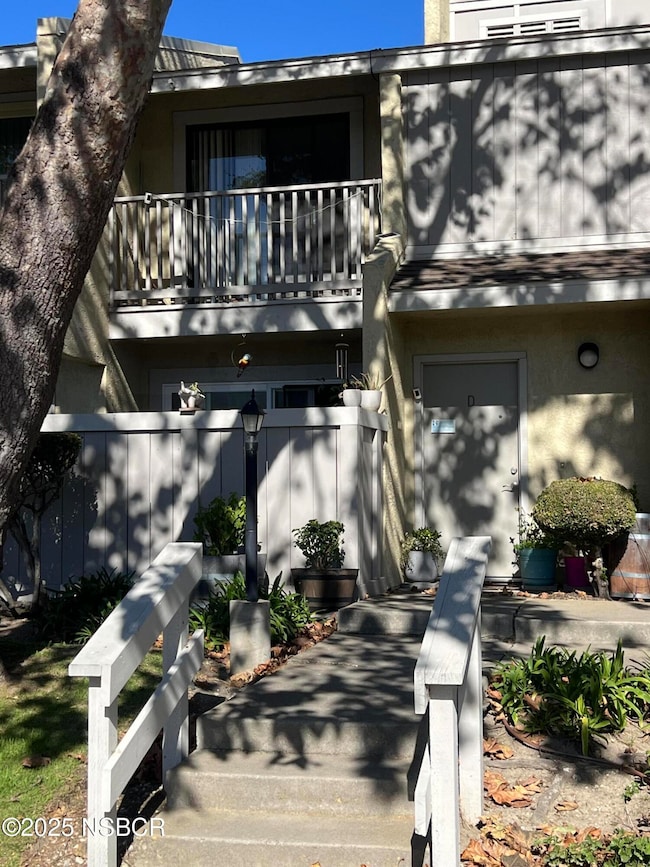 1105 W Cypress Ave unit D, Lompoc, CA 93436 - photo 6