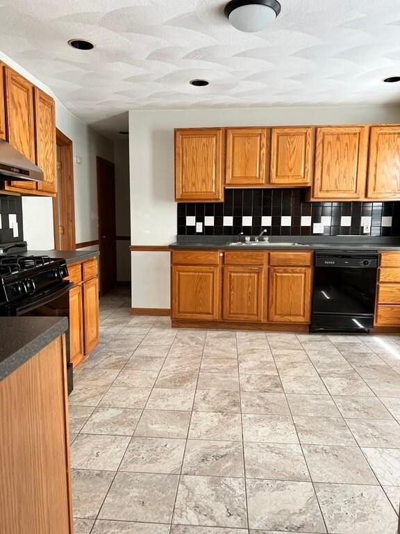 177 Harvard St unit 1, Malden, MA 02148 - photo 3