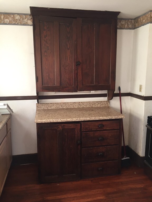 67 Arnold St, Quincy, MA 02169 - photo 7