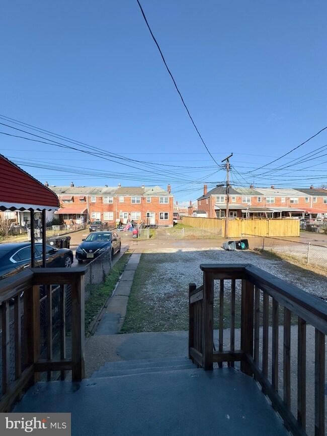 2127 Redthorn Rd, Middle River, MD 21220 - photo 7