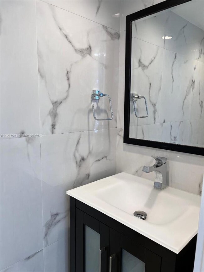 6231 SW 138th Ct unit G, Miami, FL 33183 - photo 5