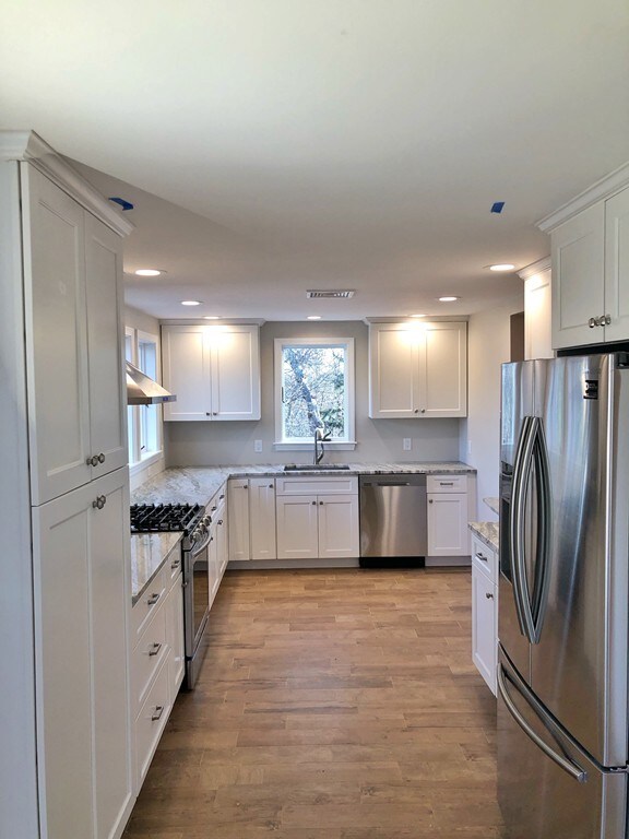 29 Packards Ln unit 3, Quincy, MA 02169 - photo 4