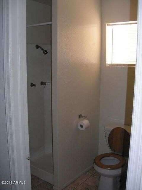 19th - 2nd bathroom