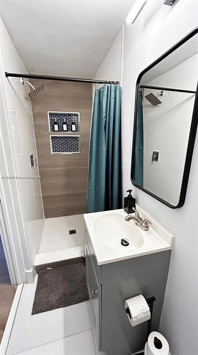 6828 NW 3rd Ave unit 2, Miami, FL 33150 - photo 6