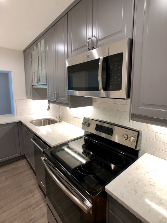 804 Centre St unit 202, Jamaica Plain, MA 02130 - photo 4