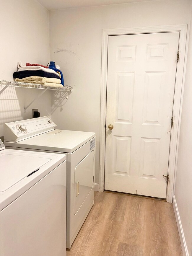 6 Skyline Way, White River Junction, VT 05001 - photo 5