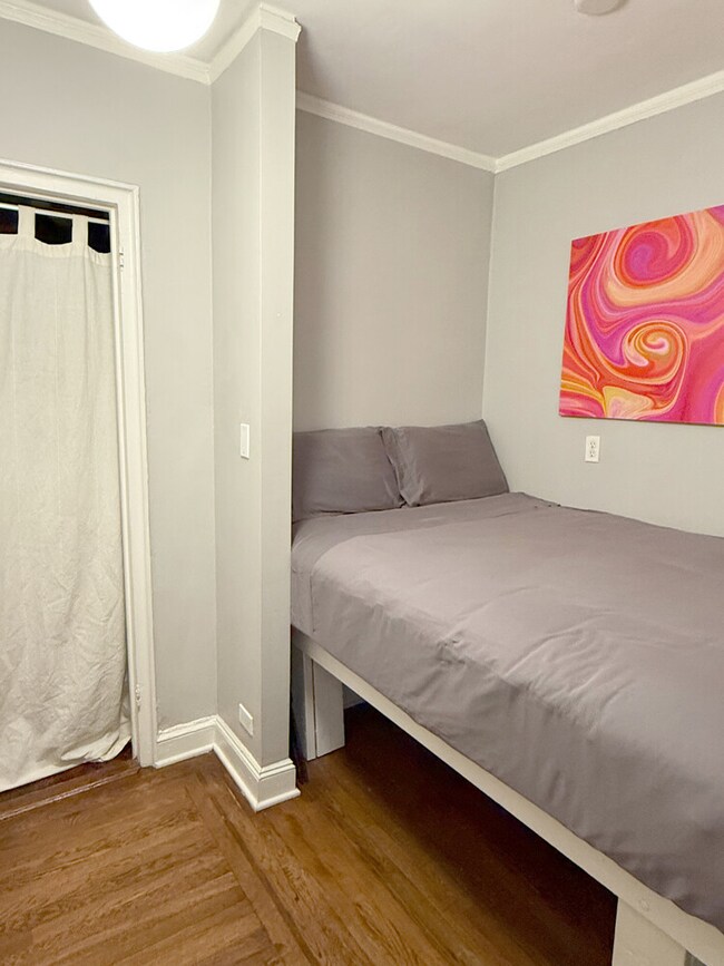 166 W 22nd St unit 1D, New York, NY 10011 - photo 4