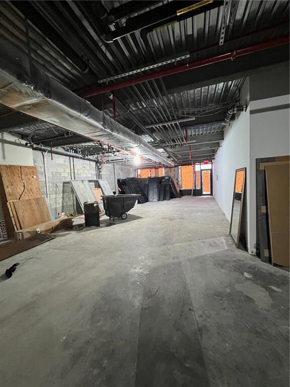 110 Thatford Ave unit 3, Brooklyn, NY 11212 - photo 5