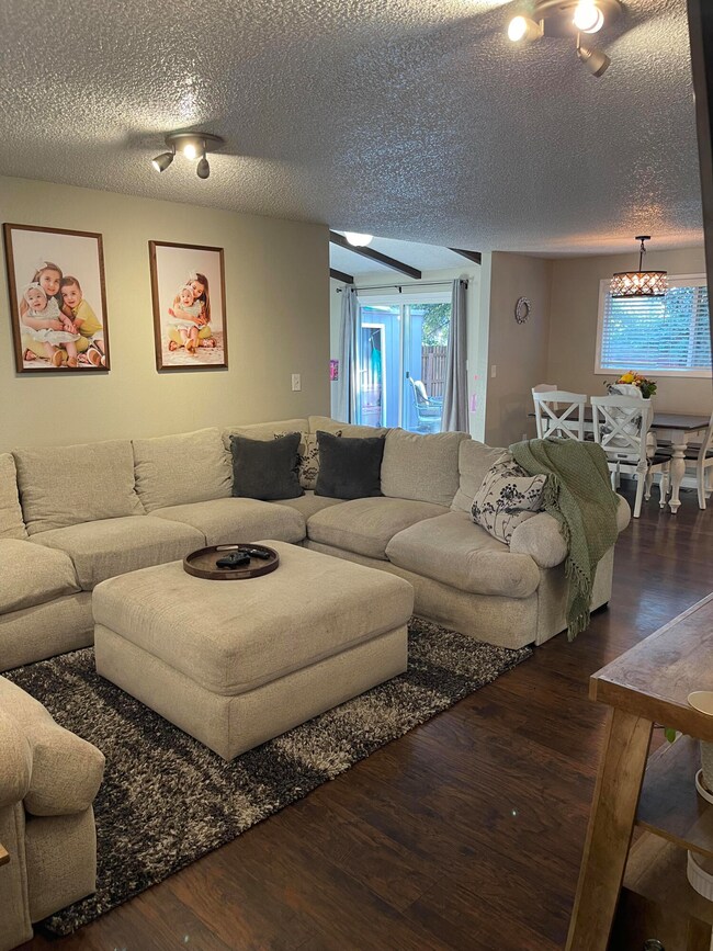 4112 Meadows Dr, Klamath Falls, OR 97603 - photo 3