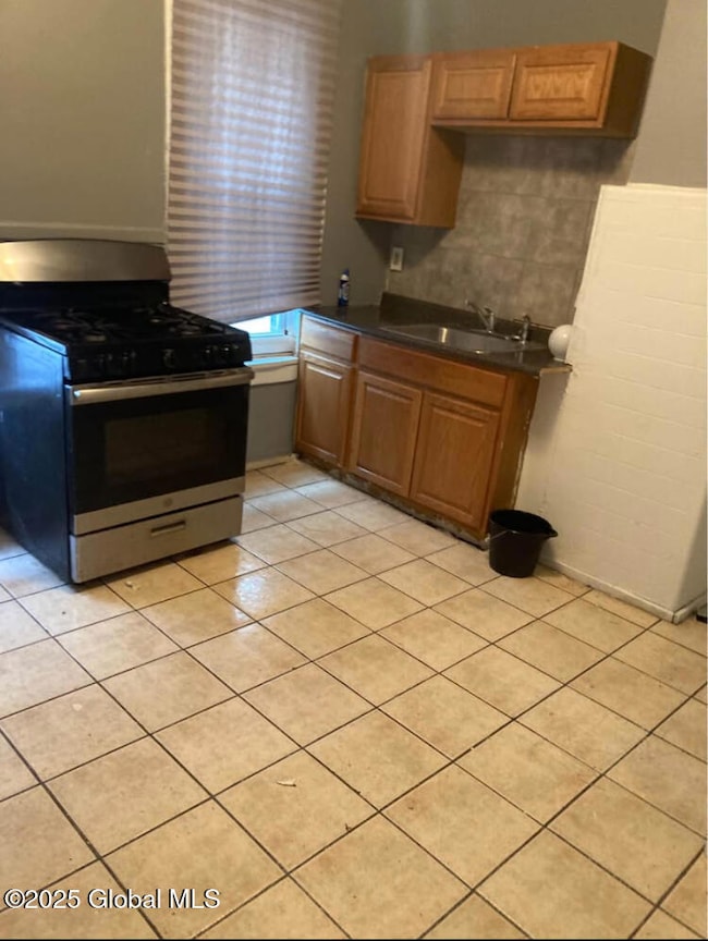 484 Hulett St, Schenectady, NY 12307 - photo 6