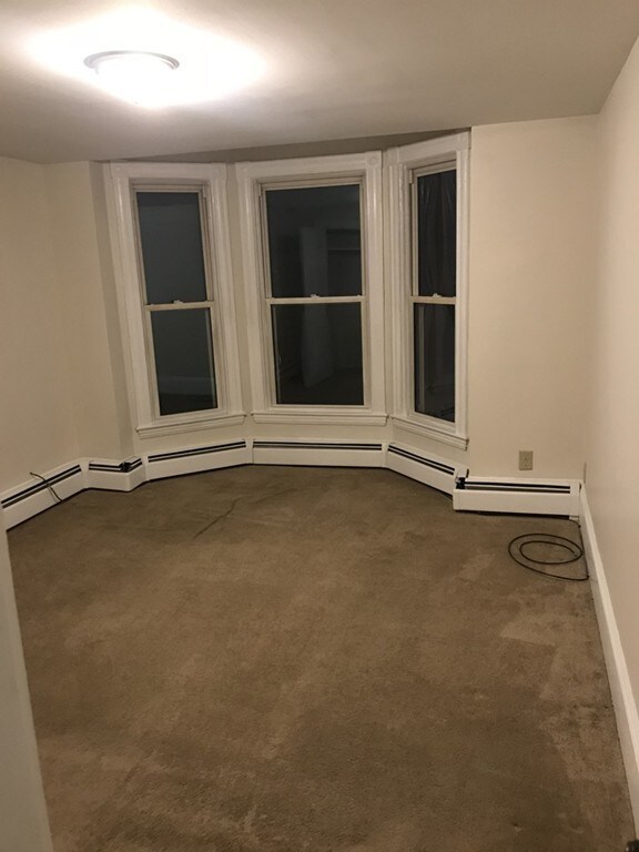 129 Webster St unit 3, Haverhill, MA 01830 - photo 5