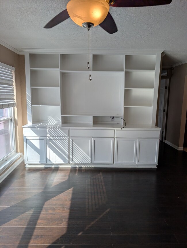 2503 Mccue Rd unit 37, Houston, TX 77056 - photo 6