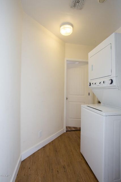 4141 N 10th laundry