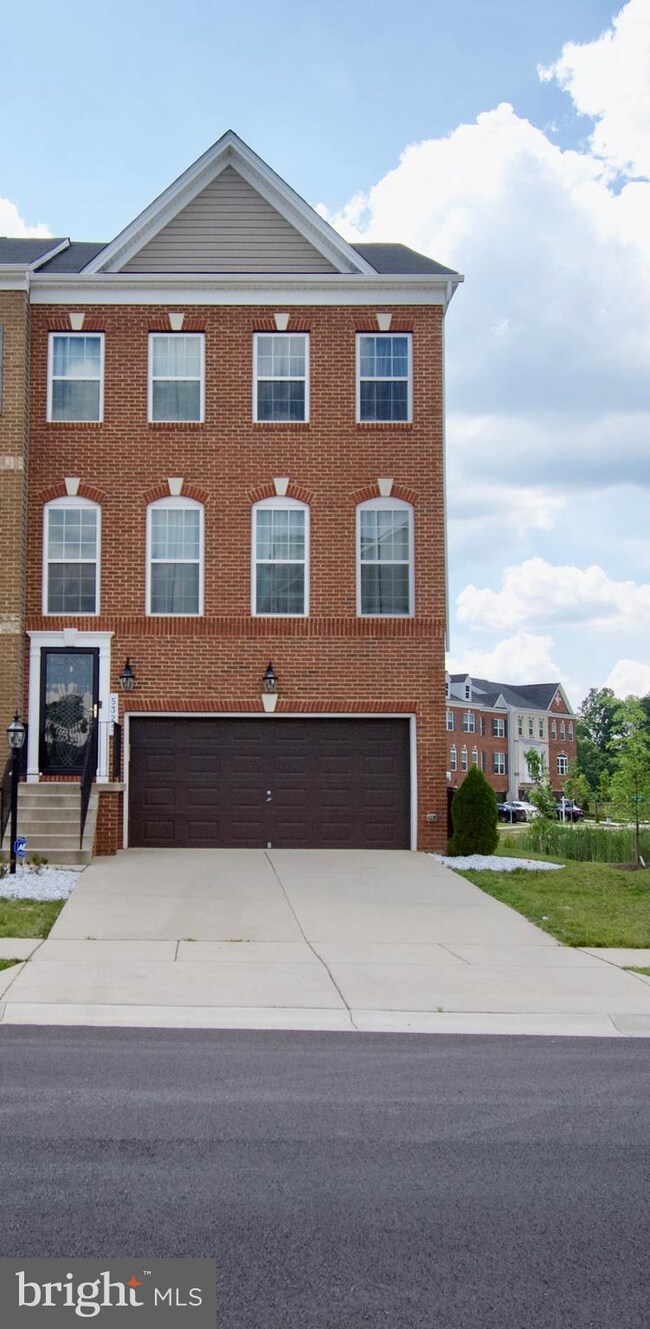 5325 Tweeddale Place, White Plains, MD 20695 - photo 3