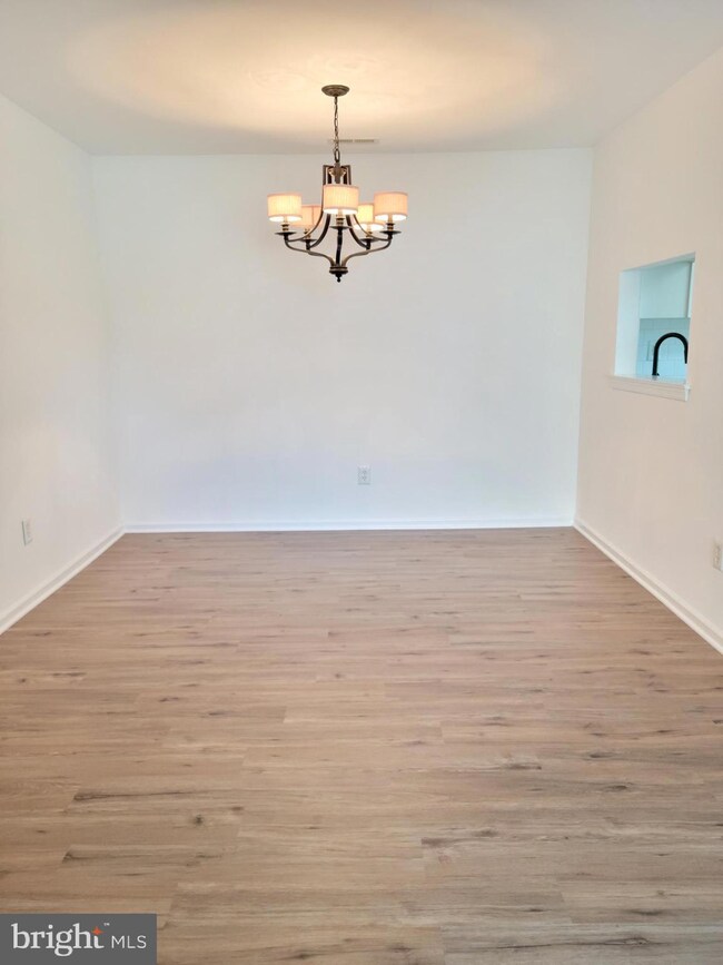 1403 Hawthorne Ct unit 1403, Sewell, NJ 08080 - photo 6