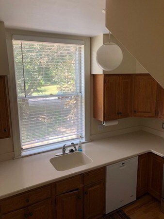 175 Milton St unit 8, Milton, MA 02186 - photo 5