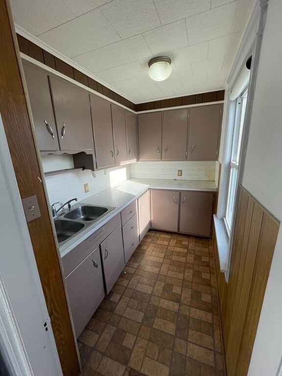 14 Pearl St unit 3, Webster, MA 01570 - photo 5