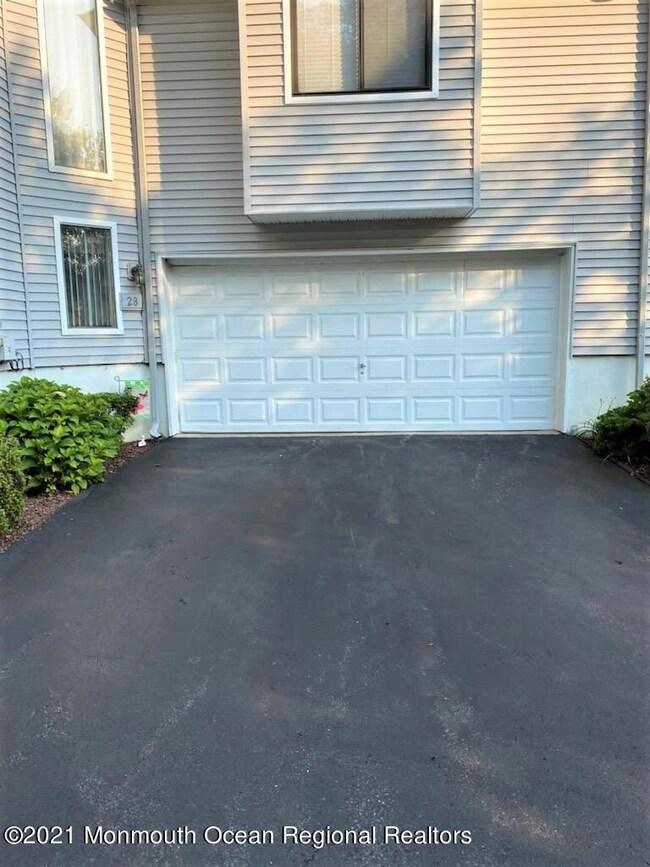 28 Kennedy Ct, North Middletown, NJ 07748 - photo 3