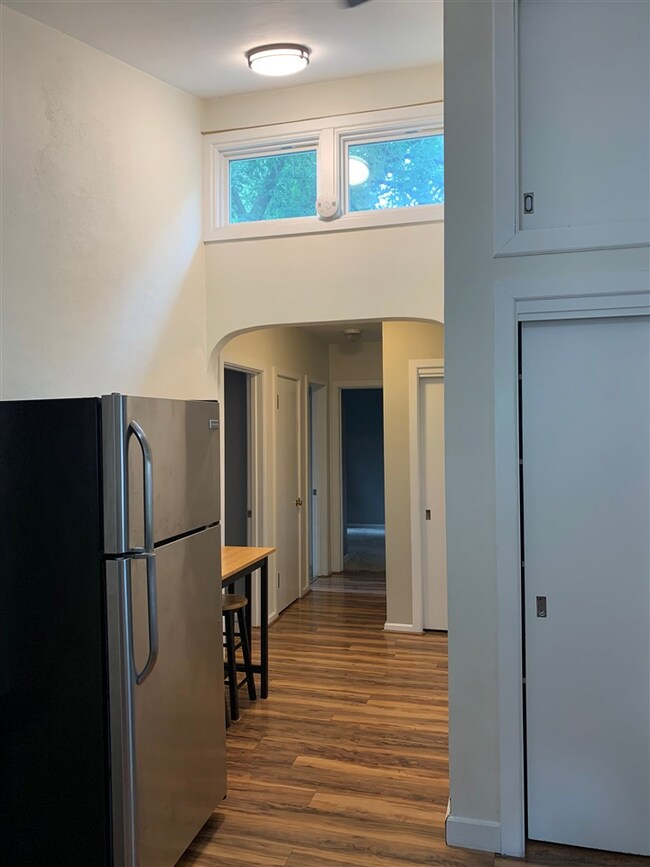 2218 Rownd St, Cedar Falls, IA 50613 - photo 7