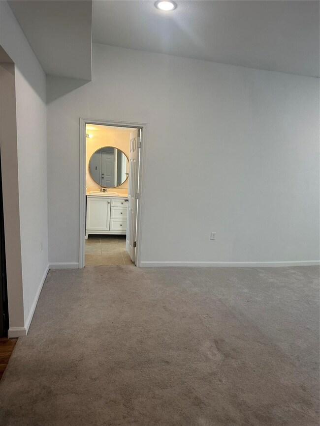 209 W 6th St unit 2, Bonham, TX 75418 - photo 6