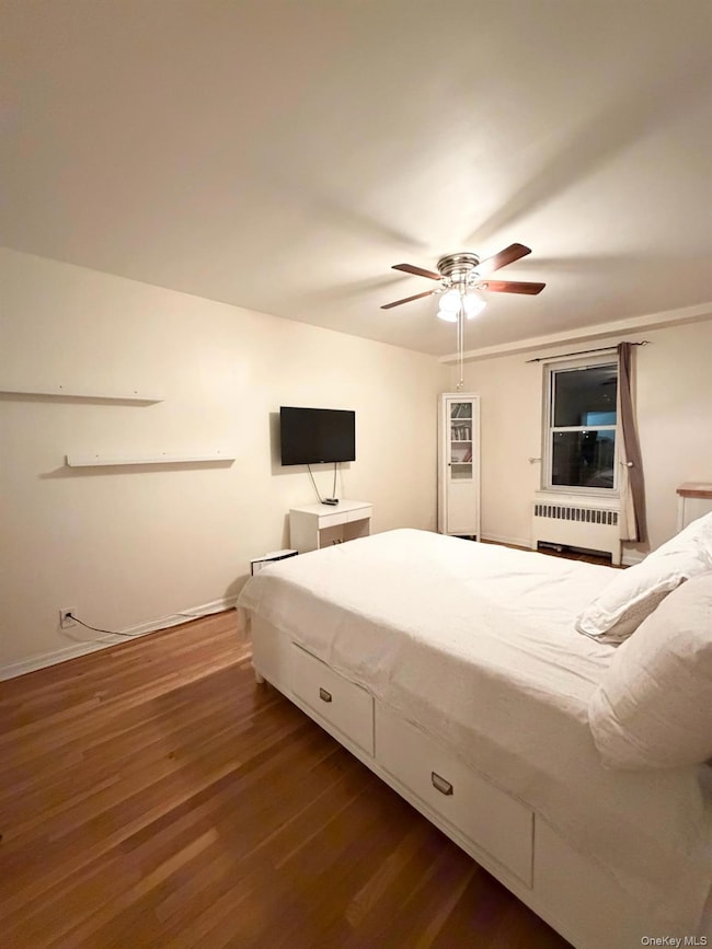 2080 Barnes Ave unit 3B, Bronx, NY 10462 - photo 2