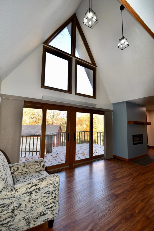 16484 515th St, Pine Island, MN 55963 - photo 5