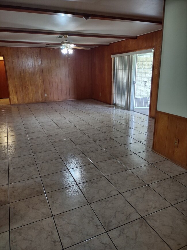 3231 Druid St, Houston, TX 77091 - photo 6