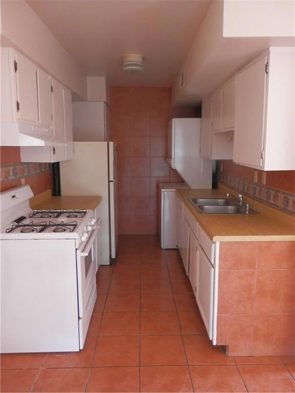 1904 Karen Sue Place unit D, El Paso, TX 79936 - photo 6