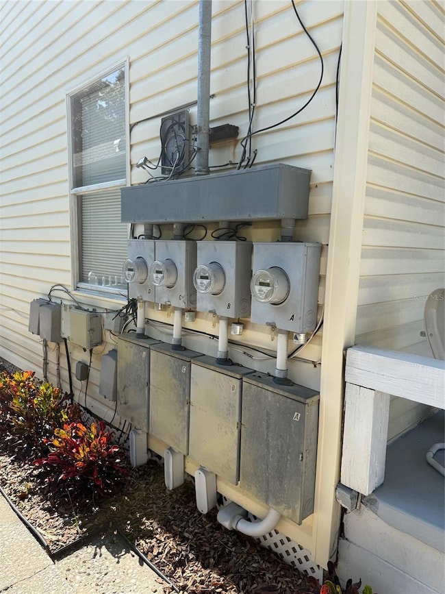 2322 W Cherry St, Tampa, FL 33607 - photo 3