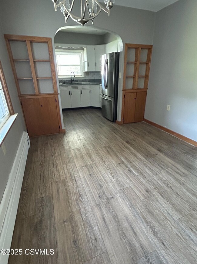 720 N High St, Selinsgrove, PA 17870 - photo 4