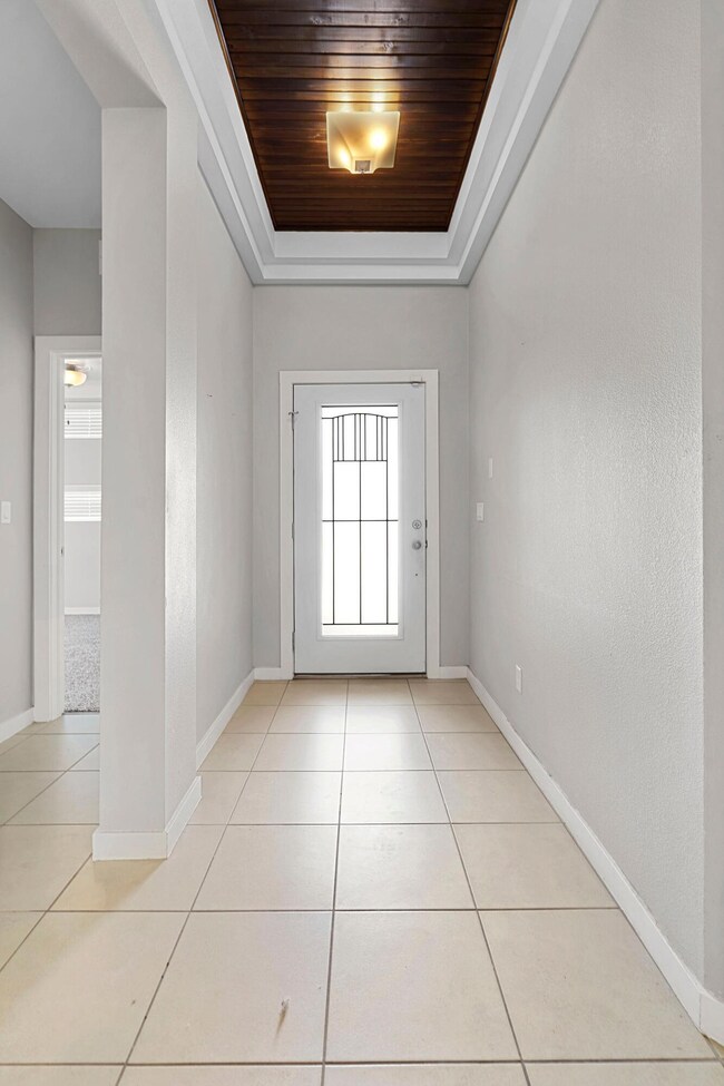 13609 Bradford St, Horizon City, TX 79928 - photo 6