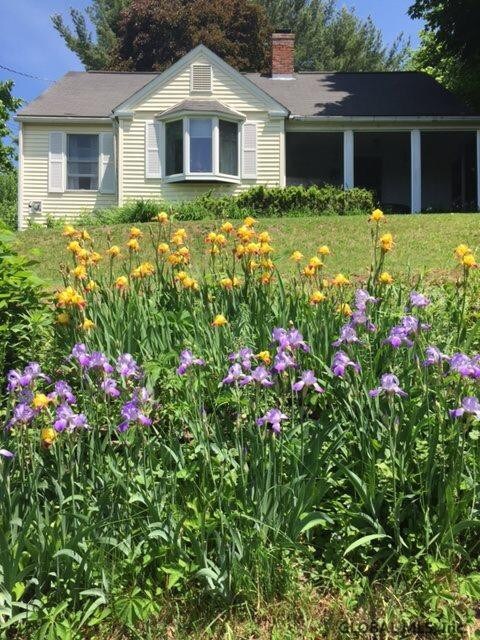 5 Johnson St, Troy, NY 12180 - photo 2