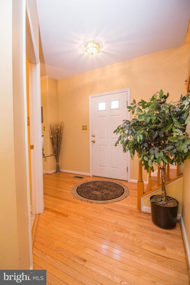 13505 Gadwell Ct, Upper Marlboro, MD 20774 - photo 3