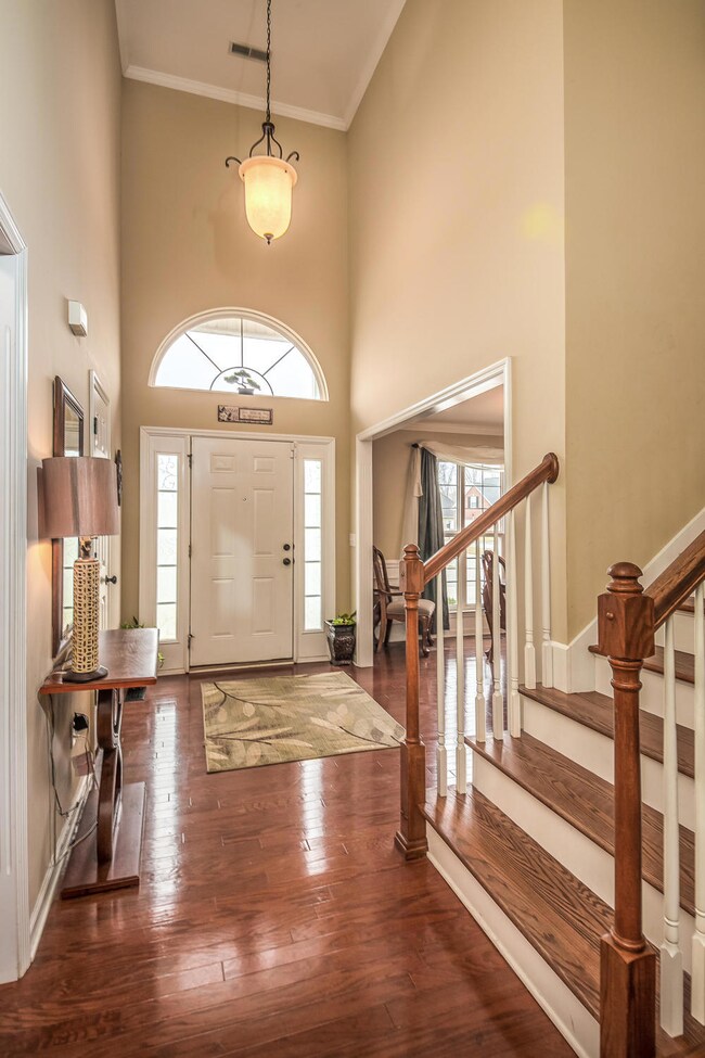 8300 Witherow Way 14.jpg