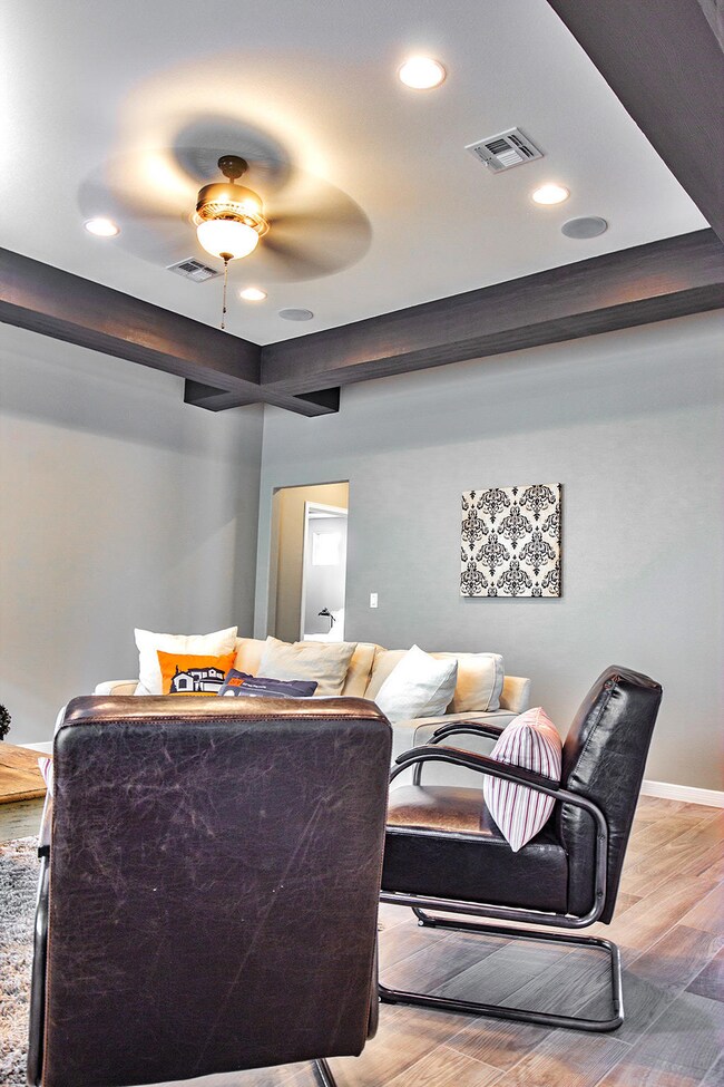 13648 Beobridge Ave, El Paso, TX 79928 - photo 5