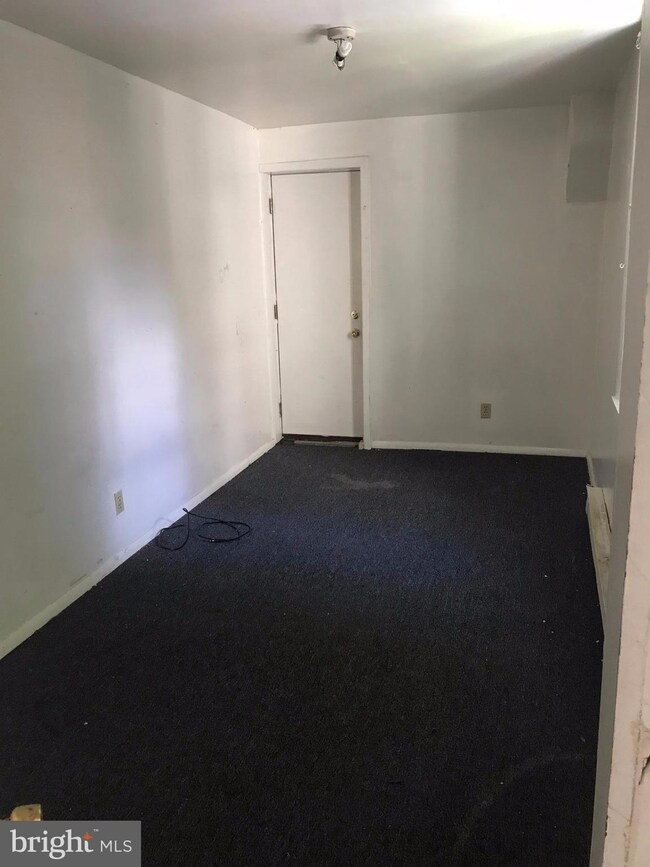 1812 Bolton St, Baltimore, MD 21217 - photo 7