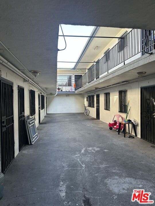 6500 S Western Ave, Los Angeles, CA 90047 - photo 3