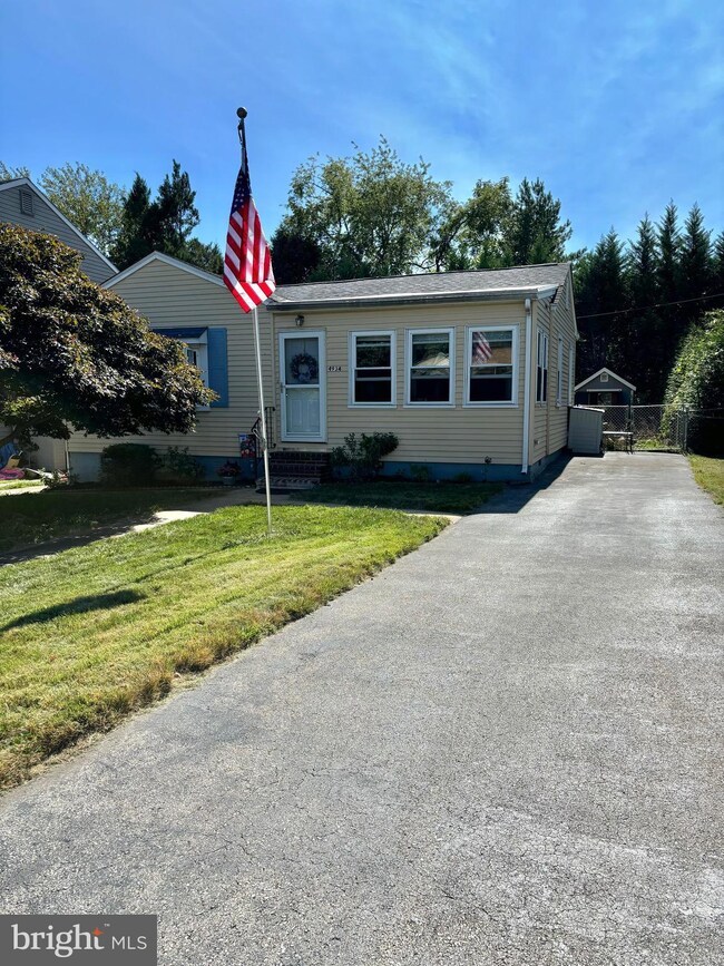 4934 Demaio Dr, Brookhaven, PA 19015 - photo 6