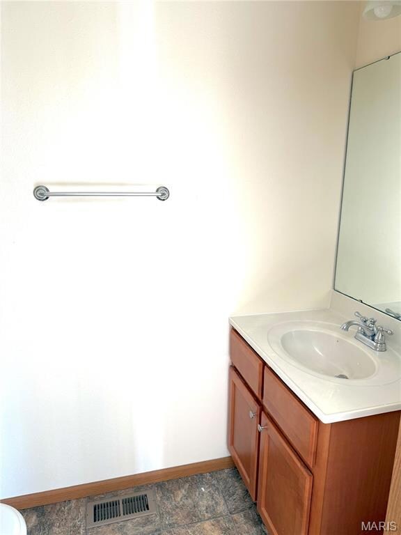 1963 Nathan Ave unit C, Mascoutah, IL 62258 - photo 4