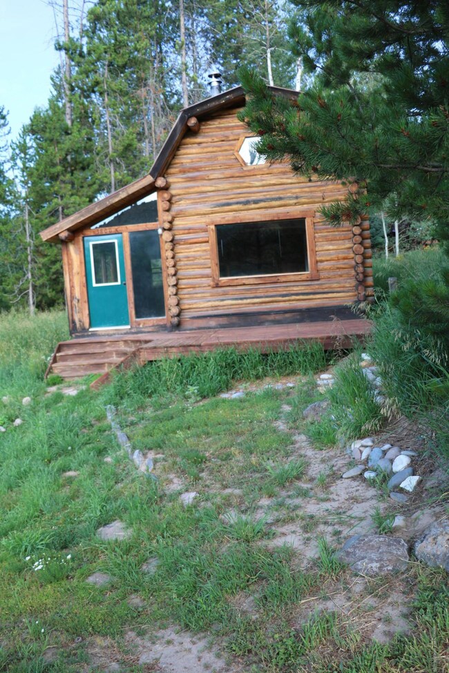 cabin 2