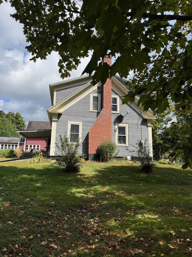 806 Main St, Albany, VT 05820 - photo 6